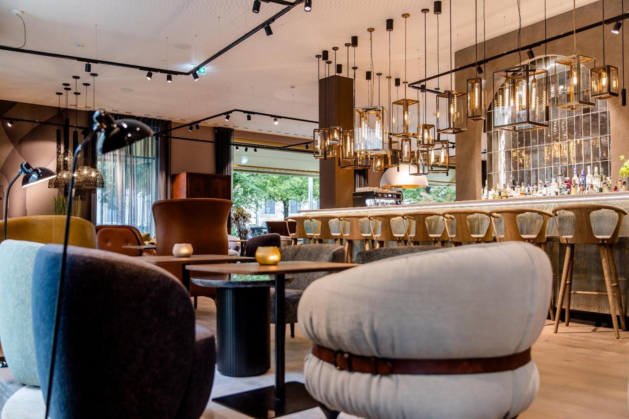 Hotel One